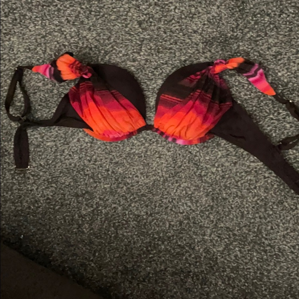 Swim top - Picture 3 of 3